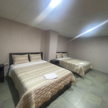 Stelar Hostal Cuenca Exterior foto